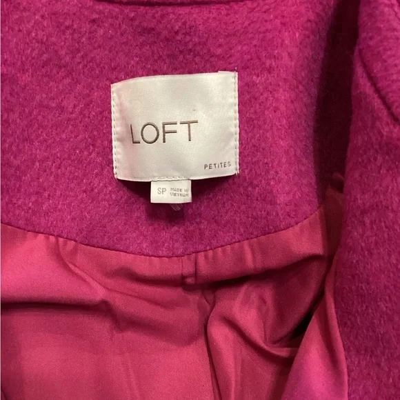 Loft Wool Blend Tailored Coat in Rich Pink Berry Size SP Petite - Picture 4 of 14